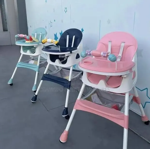 High Chair · Photo 1