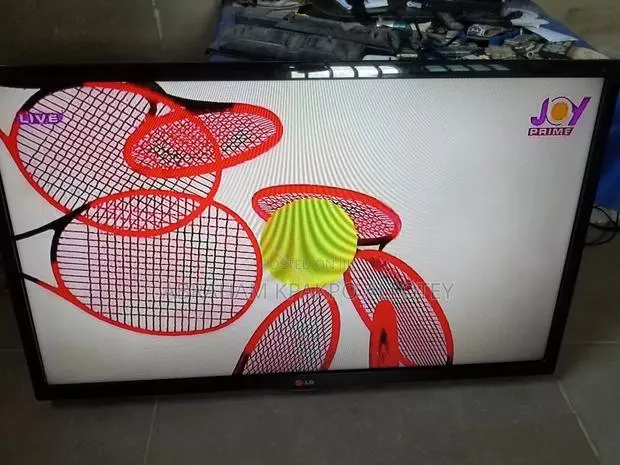 Lg 32" Led Digital Tv · Photo 1
