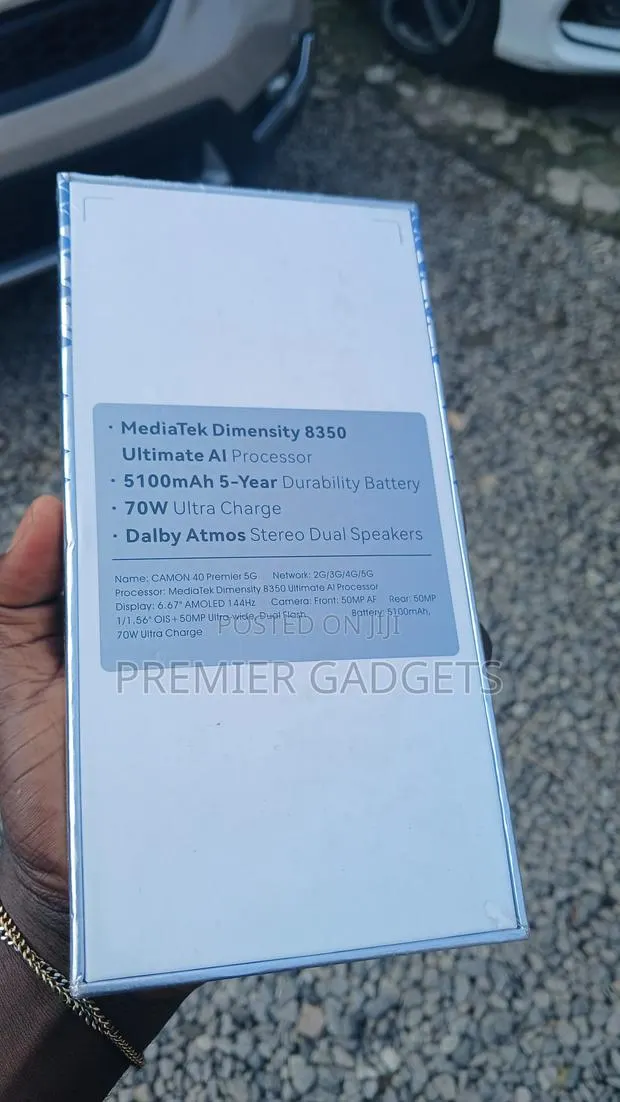 New Tecno Camon 40 Premier 5G 256 GB Silver · Photo 1