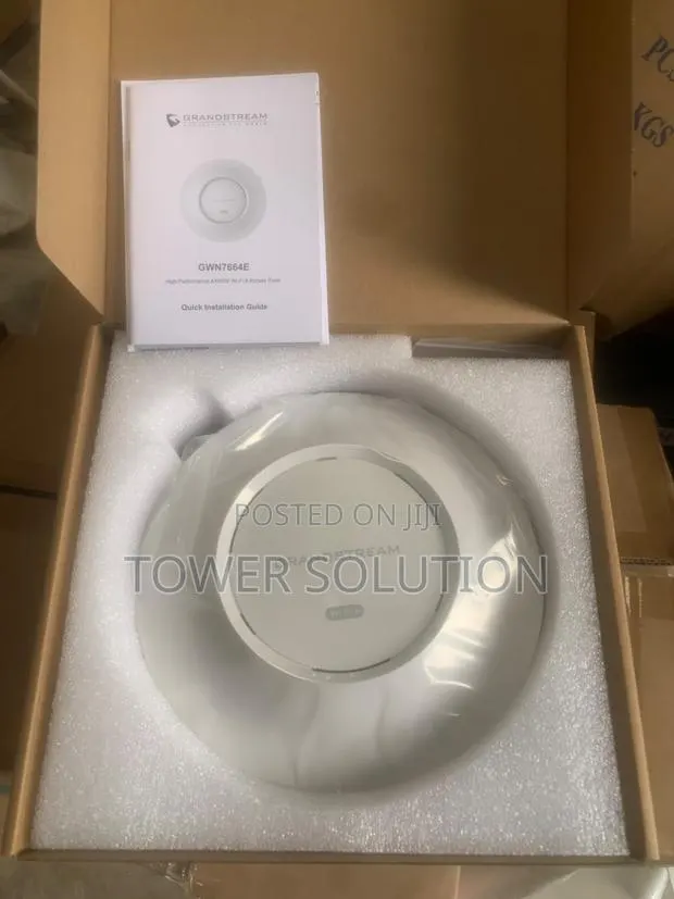 GRANDSTREAM GWN7664E Access Point · Photo 1