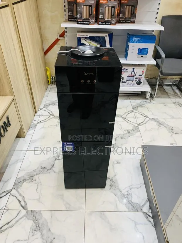 Less Expensive Water Dispenser Pearl PWD-4015 · Photo 1