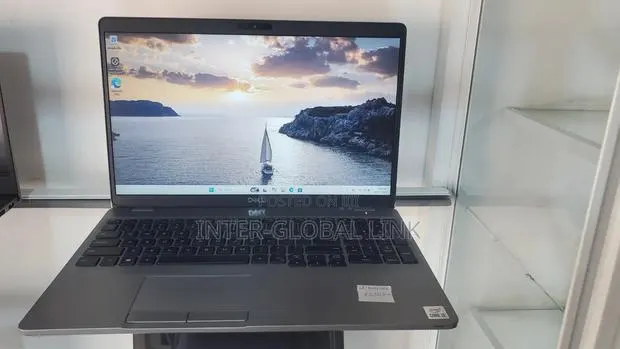 Laptop Dell Latitude 5510 8GB Intel Core i5 SSD 256GB · Photo 1