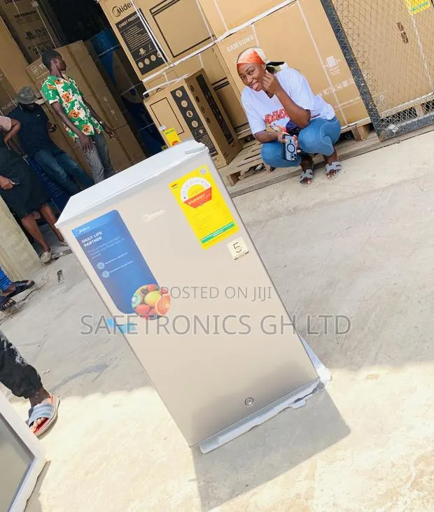 Super Fast Midea Single Door Table Top Refrigerator 93l · Photo 1