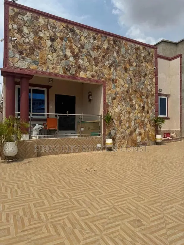 3bdrm House in Canada Estate, Pokuase for sale · Photo 1