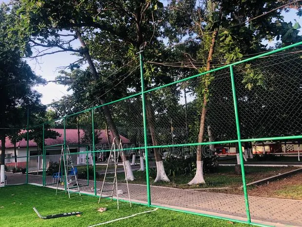 Astroturf Fencing · Photo 1