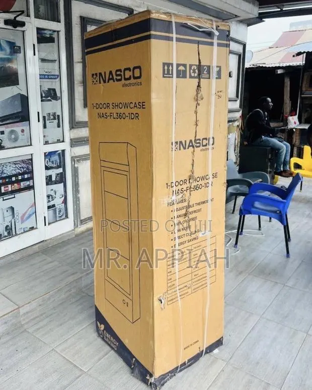 Extremely Adorable Nasco NasFl360-1dr Glass Door Beverage Cooler · Photo 1