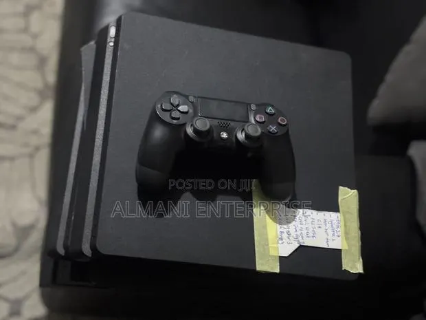 Ps4 Slim 500gg and 1Tb Jailbreak With 10 - 15 Games Plus 1 Controller