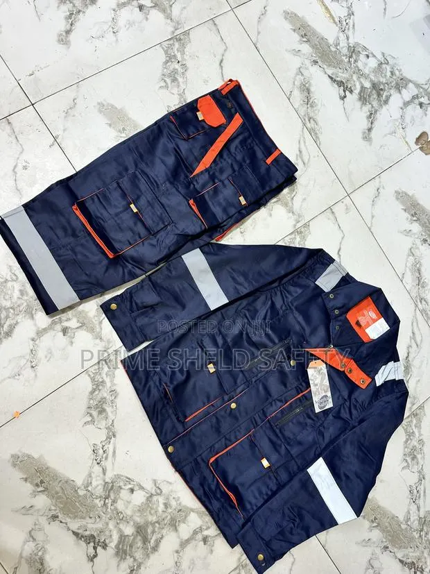 Reflective Safety Jacket & Work Trousers · Photo 1