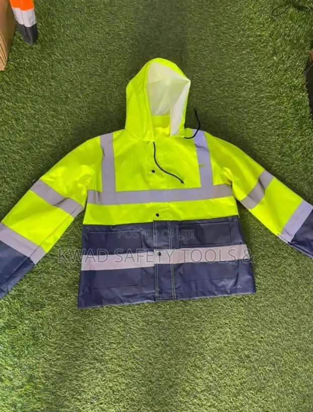 Reflective Jacket · Photo 1