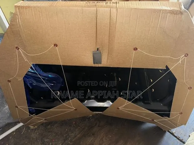 RAV4 2008,2009,2010,2011,2012 Bonnet/ Hood · Photo 1