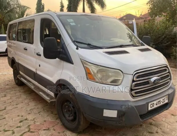 Ford Transit 2015 White · Photo 1