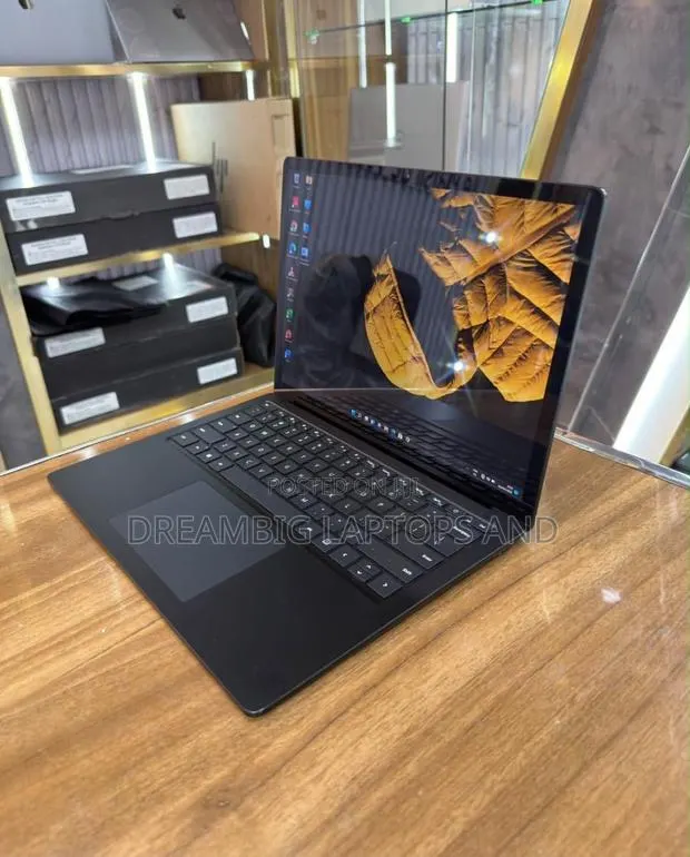 Laptop Microsoft Surface Laptop 3 8GB Intel Core i5 SSD 256GB · Photo 1
