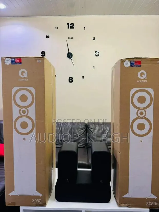 Q Acoustics 3050i Standing Speaker With Bookshelf and Center Speakers · Photo 1