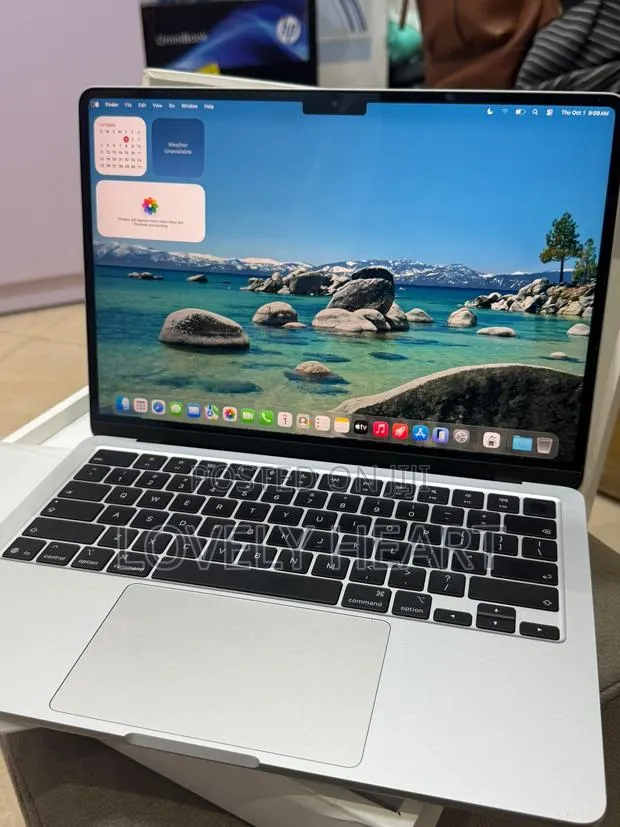 Laptop Apple MacBook Air 2026 M5 16GB Apple M5 SSD 512GB · Photo 1