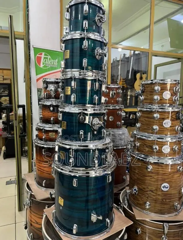 Yamaha 7set Full Drumset · Photo 1