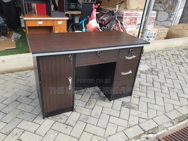 Black Office Desk[1.2m] · Photo 1