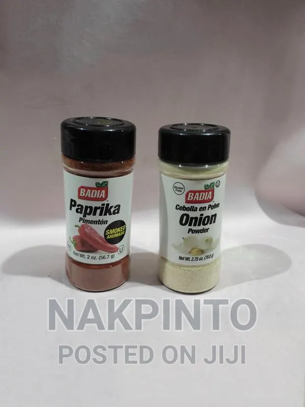 Badia Onion Powder. Smoked Paprika Powder · Photo 1