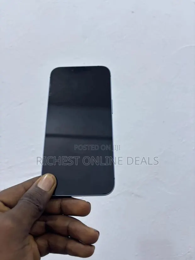 Apple iPhone 14 128 GB · Photo 1