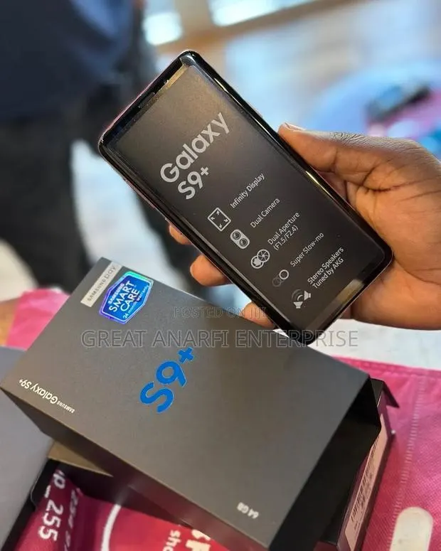 New Samsung Galaxy S9 Plus 64 GB Black · Photo 1