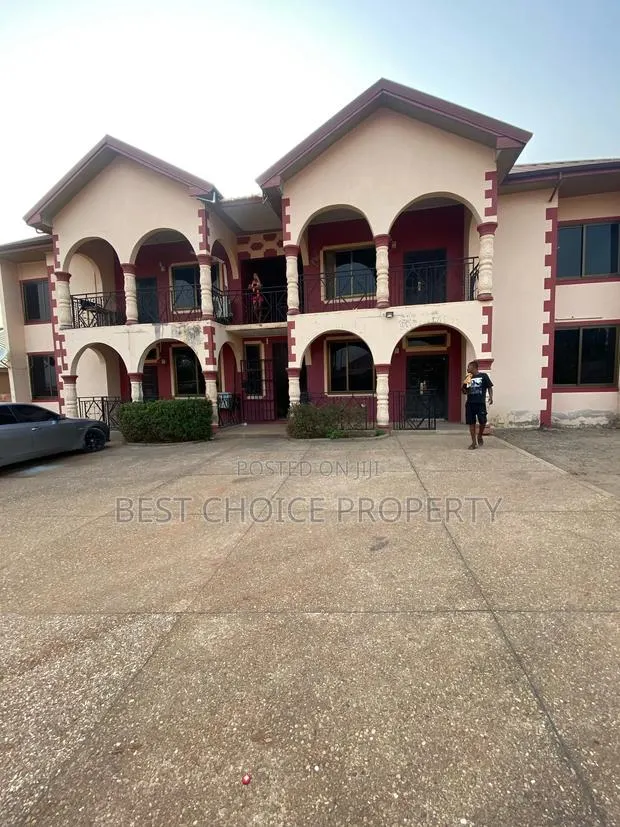 2bdrm Apartment in Lakeside Community 8 for rent · Photo 1
