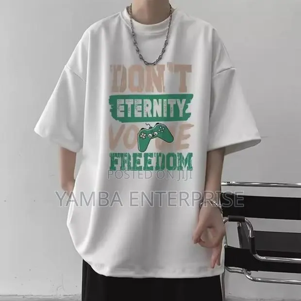 Designer T-Shirts · Photo 1
