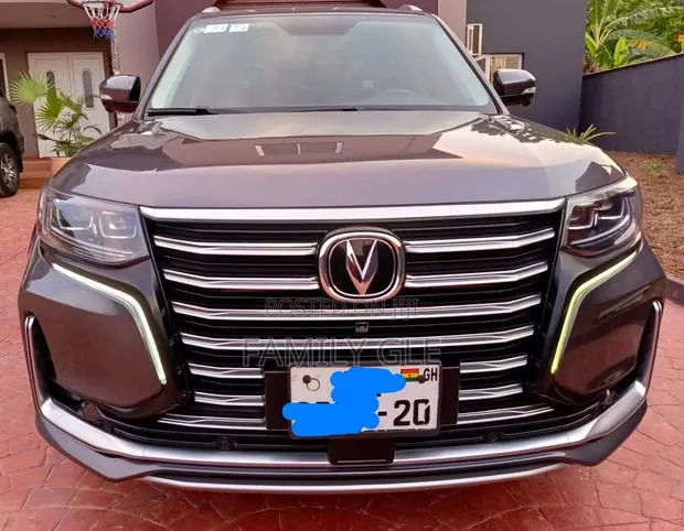 Changan CS95 2.0 FWD 2020 Gray · Photo 1