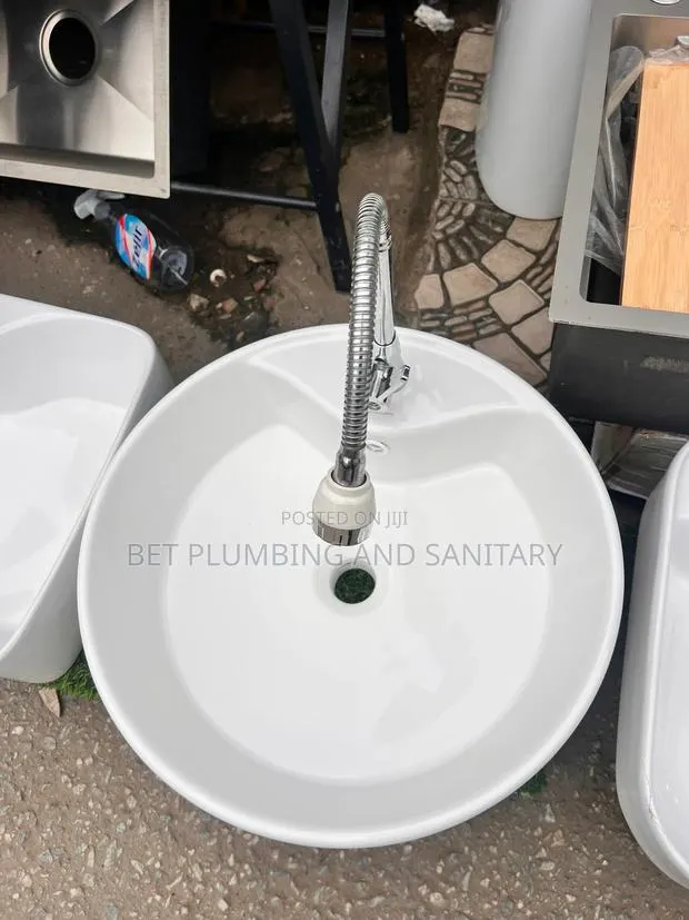 Italian Vanity Basin With Tap(Complete)_pedicure Basin · Photo 1