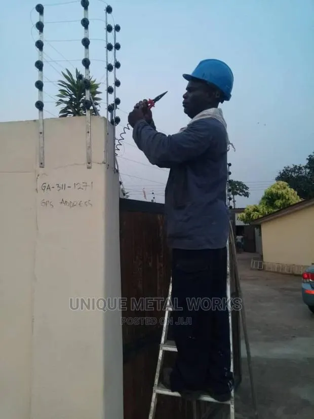 Cctv, Access Control Locks,Electric Fence Installation · Photo 1