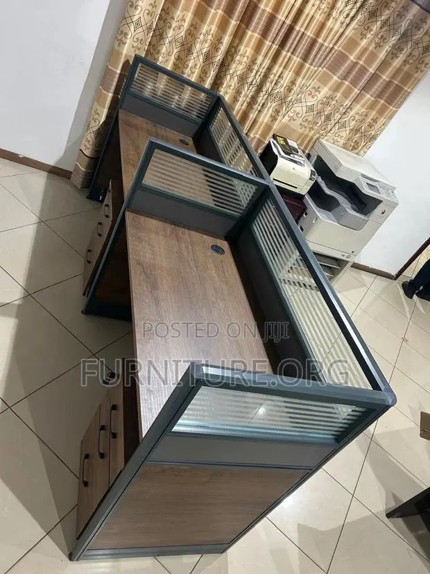 Two in One Work Station for Office/Home · Photo 1