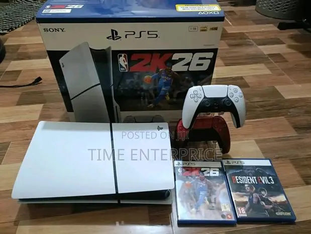 Ps5 Slim With Two Pad · Photo 1