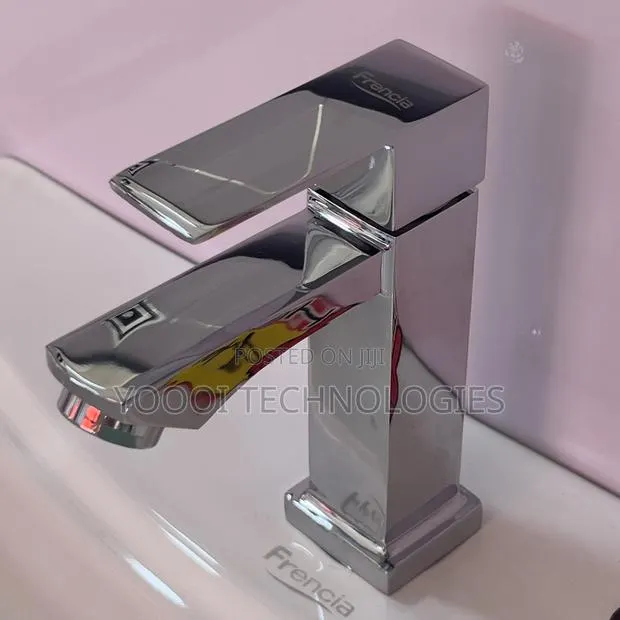 Stainless Steel Bathroom Tap · Photo 1