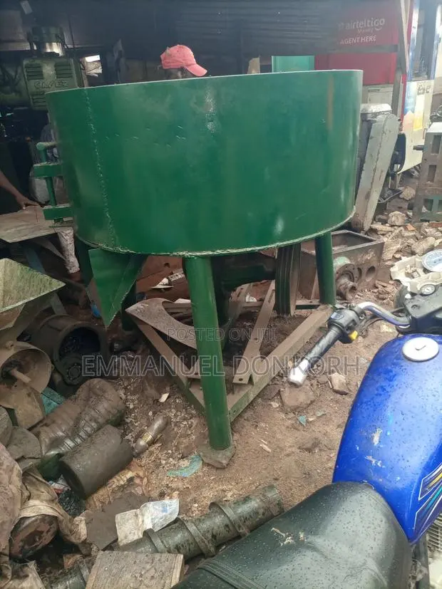 Cement/ Sand Mixer · Photo 1