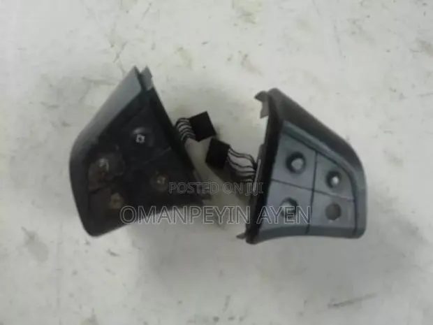 Mercedes Benz Multifunction Steering Wheel Contr Switch · Photo 1
