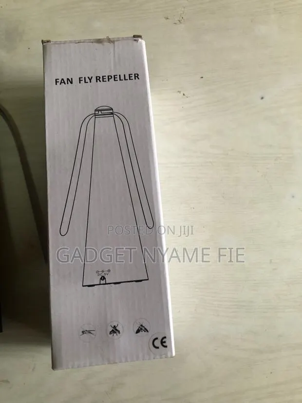 Fly Repeller/ Fly Fan/Chemical Free Fly Repeller · Photo 1