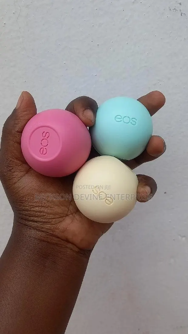 Eos Lip Balm · Photo 1