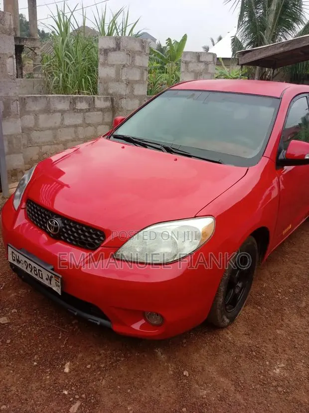 Toyota Matrix 2006 Red · Photo 1