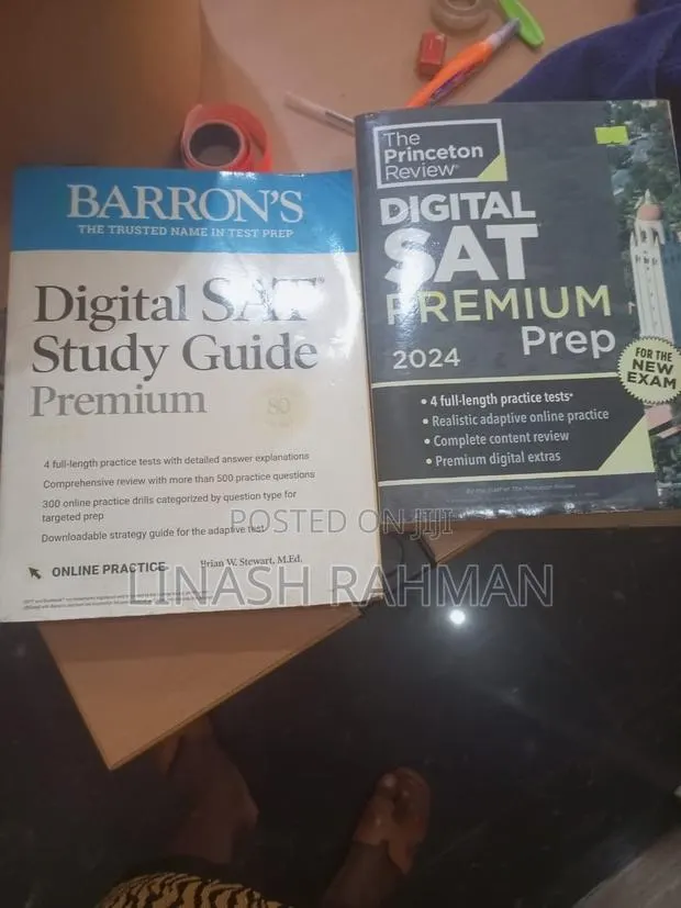 Barron’s Sat Study Guide · Photo 1