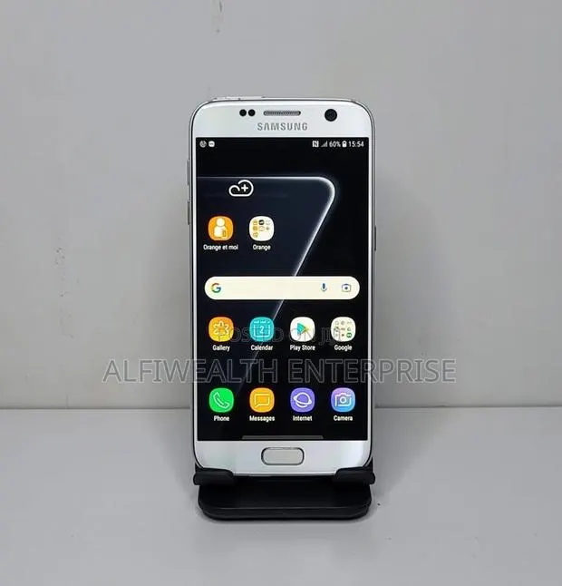 New Samsung Galaxy S7 32 GB White · Photo 1