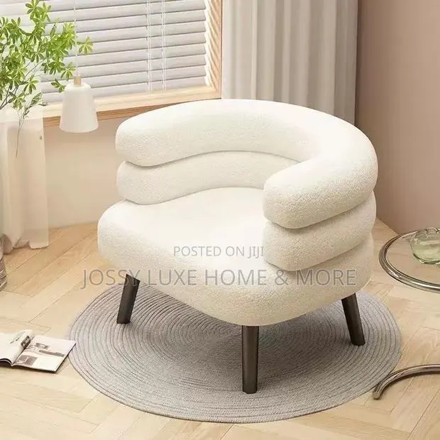 Fluffy Bobo Vanity Chair Single Sofa · Photo 1