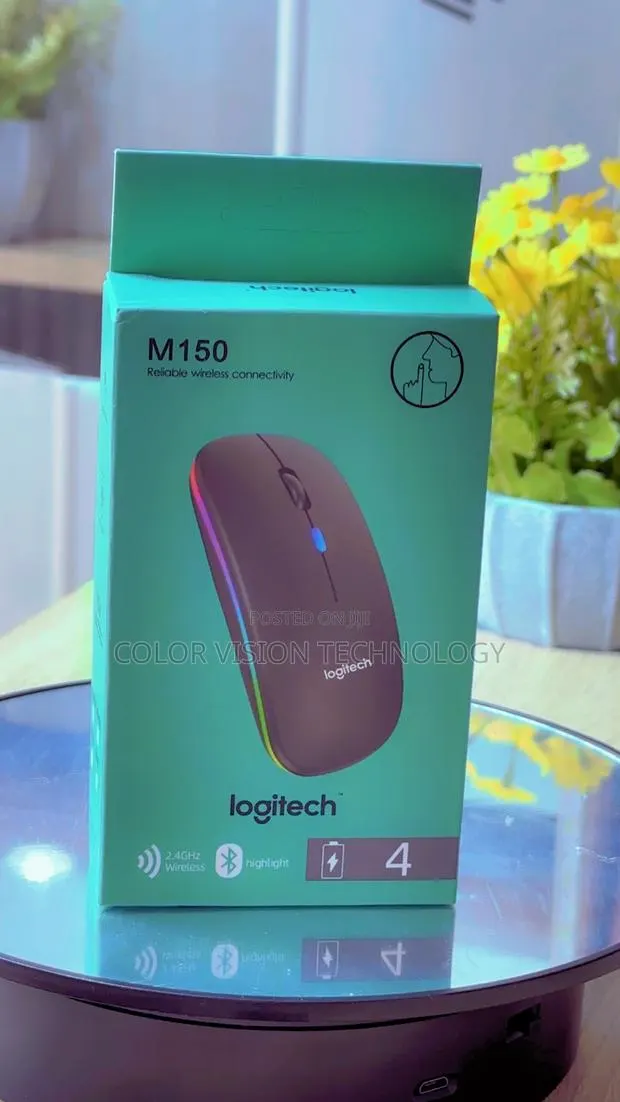 Logitech Chargeable Wireless Mouse · Photo 1