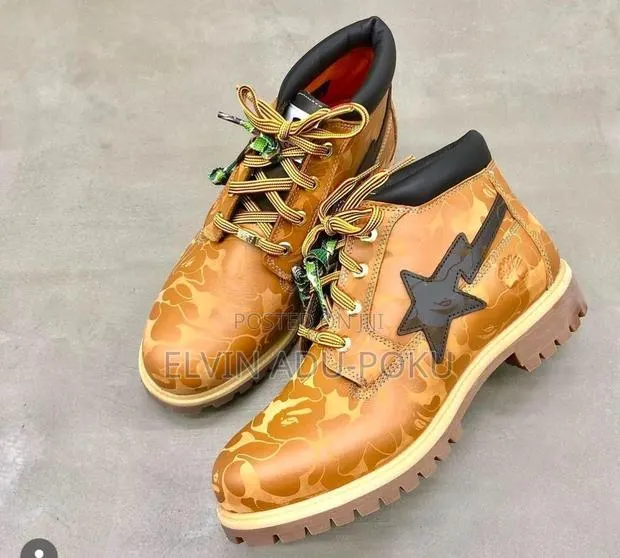 Undefeated Bathing Ape Timberland Boots · Photo 1