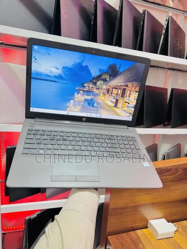 Laptop HP 15 8GB Intel Core i5 SSD 256GB · Photo 1