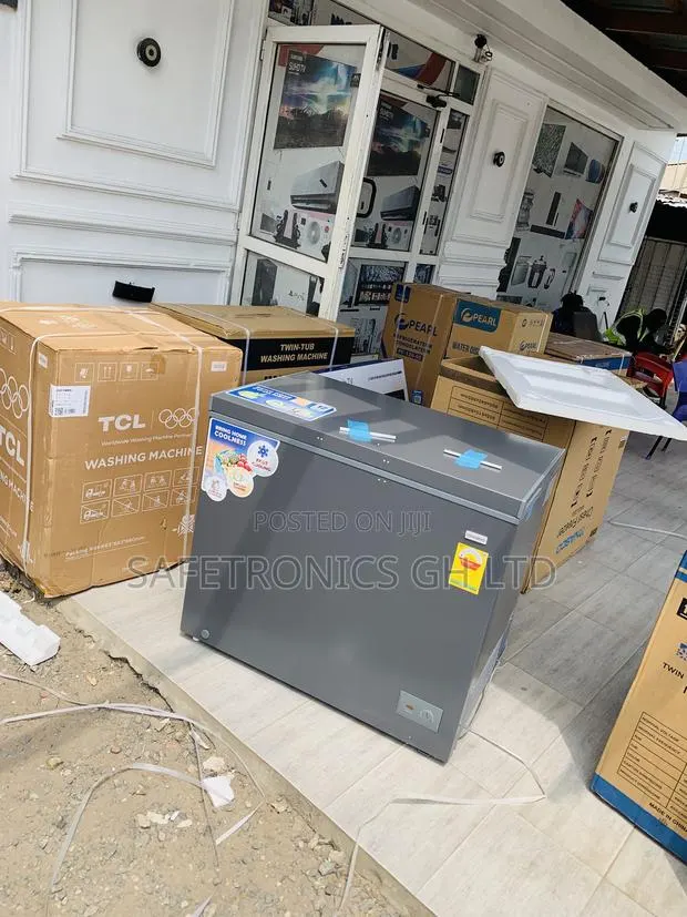 Secure 251L Nasco NAS-300FL Single-Door Electric Chest Freezer · Photo 1