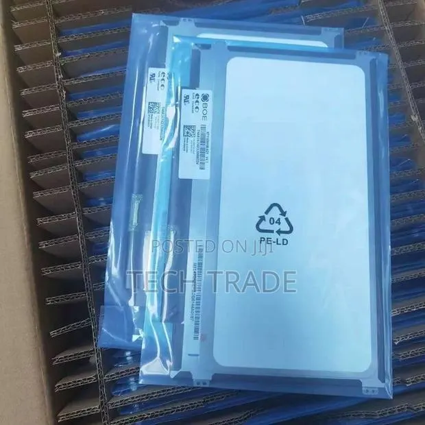 All Laptop Screens (Hp,Dell Etc) With Fixing From (Ghs 550-Ghs2800) · Photo 1