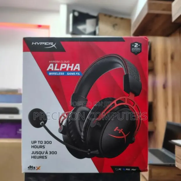 Hyper X Cloud Alpha Wireless Gaming Headset · Photo 1