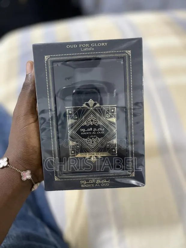 Original Lattafa Badee Al Oud Oud for Glory Eau De Parfum 100ml · Photo 1