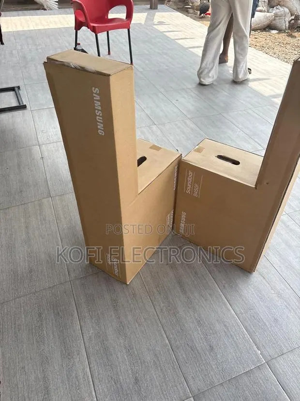 Samsung B450f Soundbar Powerful Home Audio · Photo 1
