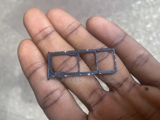 Sim Trays for All Smartphones · Photo 1