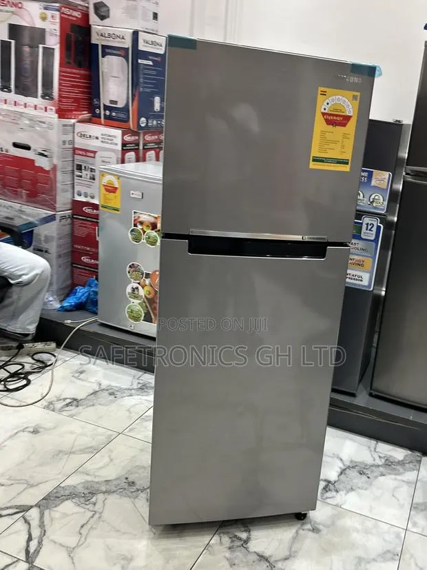 Check Out Samsung Rt28 236-280l Top-Mount Frost-Free Refrigerator · Photo 1