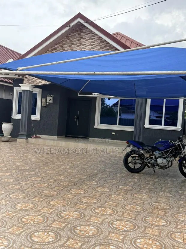 4bdrm House in Baatsonaa Total Area, Spintex for rent · Photo 1